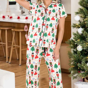 Camiseta de pijama navideña de manga corta para mujer, camisa de dormir con cuello con muescas y estampado de Cascanueces - Product Image 4