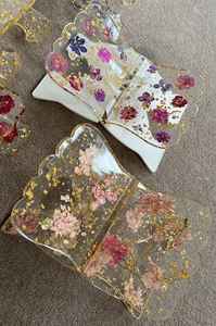 Tabla de Cortar de Madera Premium Hecha a Mano, Caja de Utensilios de Cocina, Logotipo Personalizable, Soporte Ligero para el Libro Sagrado Islámico, Eid - Product Image 4