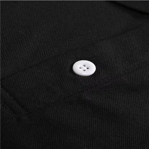 Polo à manches courtes pour homme, noir, uni, tricoté, design décontracté avec bande latérale blanche - Product Image 5