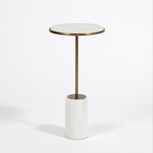 Table élégante en marbre pour salon, mobilier haut de gamme, table contemporaine blanche avec base en métal doré, table stylée. - Product Image 2