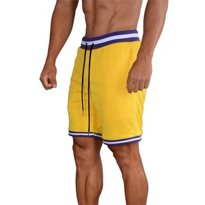 Short de basket-ball d'été en maille avec broderie personnalisée pour hommes Short de basket-ball athlétique coupe ample décontracté Hip Hop Vêtements d'extérieur solides - Product Image 2