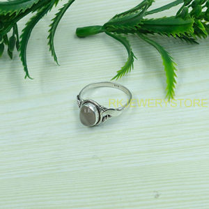 Bague en quartz rose naturel, bague en argent sterling 925, bague au design artisanal, bagues de fiançailles et de mariage pour femmes, cadeau en quartz rose - Product Image 3