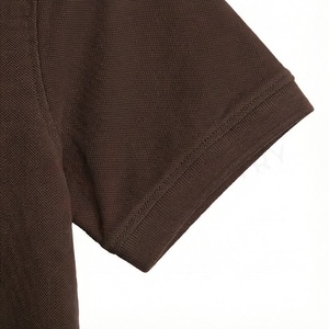 Polo en piqué à manches courtes pour homme, couleur marron, coupe classique, tricot uni, design décontracté - Product Image 6