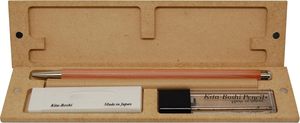Ensemble de crayons pour adultes Kita-Boshi OTP-3000GFT |   Plomb de 0,5 mm |   Corps en plastique doré, comprenant un étui et un taille-crayon |   Fabriqué au Japon - Product Image 6