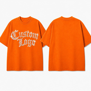 Camiseta Negra Extra Grande con Letras Góticas Personalizadas con Pedrería |   Camiseta Gráfica Sparkle Crystal Streetwear |   Ligero, 100% para Hombre - Product Image 1