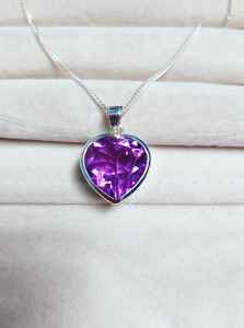 Colgante de Amatista Púrpura Natural Intensa con Corte Cojín, Plata de Ley 925, Regalo de Piedra de Nacimiento de Febrero para Niñas y Mujeres - Product Image 6