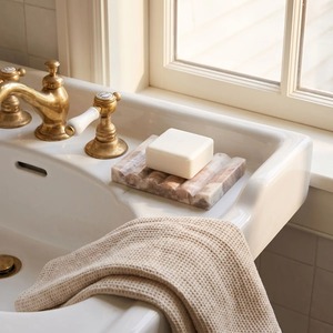 Jabonera Clásica de Piedra para Lavabo, Accesorio de Baño Duradero - Product Image 1