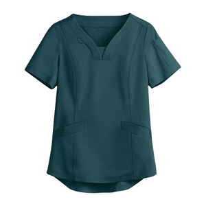 Chemise et haut de blouse médicale élégants, durables et en tissu doux, coupe moderne pour les professionnels de la santé et le personnel hospitalier - Product Image 1