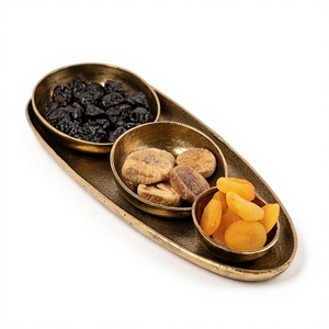 Plateau ovale à 3 niveaux en laiton antique fait main pour servir les noix et les fruits secs, idéal pour les réceptions de luxe et la décoration de la maison - Product Image 1