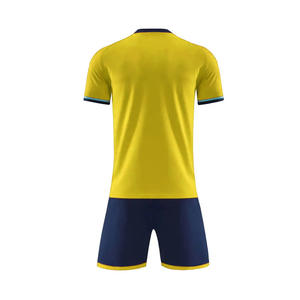 Uniforme de Fútbol para Hombre con Talla Ajustable, Diseños Totalmente Personalizados, Última Tendencia, Material Transpirable de Primera Calidad - Product Image 3