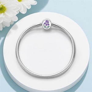 Pulsera y Brazalete de Dijes de Plata Más Popular de Codedog con Dije de Amor y Flor con Circón al por Mayor, Regalo para Mujer y Niña - Product Image 1