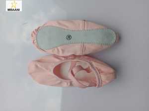 MBAANI รองเท้าบัลเล่ต์แบบนุ่มผู้หญิงสีชมพูผ้าฝ้ายด้านบนพียูโซลรองเท้าฝึกซ้อมเต้นแบบแบนไซส์ 38 - Product Image 1