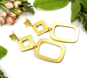 Moda minimalista 22K chapado en oro cuadrado rectángulo forma geométrica gota pendiente joyería para niñas mujeres al por mayor a granel - Product Image 2