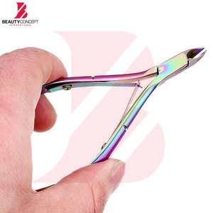 Ensemble de 4 pinces à cuticules de couleur arc-en-ciel, en acier inoxydable multicolore, pour enlever les peaux mortes, kit professionnel pour les ongles - Product Image 2