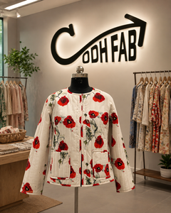 เสื้อแจ็คเก็ตผ้าฝ้ายสีขาวลายดอกป๊อปปี้สีแดงสำหรับผู้หญิง เสื้อโค้ทน้ำหนักเบา สไตล์ลำลอง เสื้อคลุมบูติก ขายส่งจากอินเดีย - Product Image 1