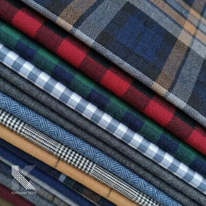 ผ้าป๊อปลินทวิลย้อมเส้นด้ายฝ้ายแท้ 100% ความกว้าง 57/58 นิ้ว น้ำหนัก 113-115 กรัมต่อตารางเมตร สำหรับเสื้อเชิ้ต ชุดเดรส สูท เด็กชายและเด็กหญิง - Product Image 1