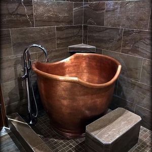 Bañera Redonda Moderna de Cobre, Hecha a Mano, con Acabado Liso, Bañera de Hidromasaje Personalizada, Fabricante de Bañeras de Cobre de Lujo OEM en India - Product Image 4