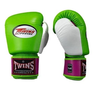 Gants de boxe de haute qualité avec logo personnalisé, gants de sparring Twins, gants de boxe Twins de qualité supérieure pour la pratique professionnelle. - Product Image 2