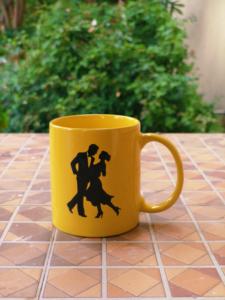 Tasse en céramique imprimée avec motif couple - Product Image 2