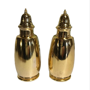 Ensemble de salière et poivrière en or miroir de qualité supérieure, élégant pour table à manger, idéal pour cuisines et restaurants de luxe, provenance Inde. - Product Image 1