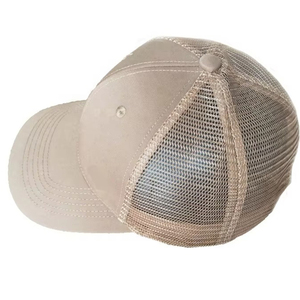 Casquette de camionneur en maille de haute qualité, conçue pour une circulation d'air maximale, un confort léger et un look moderne, idéale pour les activités de plein air et les occasions décontractées. - Product Image 3