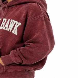 Sweat à capuche bordeaux pour femme, coupe décontractée avec cordon de serrage, idéal pour les loisirs en plein air, les tenues de ville quotidiennes, design personnalisé - Product Image 6