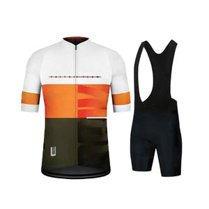 Ensemble de maillot et de short de cyclisme respirant personnalisé OEM, séchage rapide, léger, uniforme de cyclisme à manches courtes, nom d'équipe personnalisé - Product Image 6