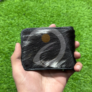 Cartera de Cuero de Vaca con Pelo, Hecha a Mano, Delgada, Bifold, Tarjetero, Textura Suave y Cómoda - Product Image 1