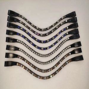 Banda Frontal para Caballo Más Vendida, Acolchada Suave con Doble Decoración de Cristal, Directo del Proveedor, Banda Frontal de Cuero Personalizable - Product Image 4