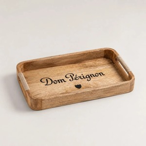 Plateau de service en bois personnalisable en gros, rectangulaire, avec poignée gravée, design rustique, pour comptoir de bar - Product Image 1