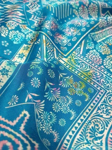 Tissu Dobby tissé vert sauge, biologique, respirant, léger, à motifs floraux, écologique, pour saris de filles et robes d'été légères, uni - Product Image 2