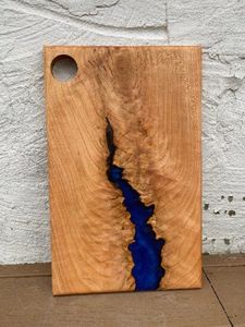 เขียงเตรียมอาหารทำมือจากไม้พรีเมียมเคลือบอีพ็อกซี่  แผ่นไม้เรซิ่นธรรมชาติสำหรับเสิร์ฟอาหาร - Product Image 3