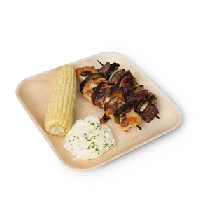 Assiettes de fête en feuilles de palmier robustes et compostables, carrées de 6 pouces, pour collations et entrées, lot de 25 pièces pour usage en café - Product Image 1