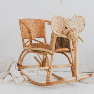 Chaise à bascule pour bébé en forme d'animal, adorable balançoire en rotin en forme de cheval et d'éléphant, vente en gros, écologique, faite à la main, animaux à monter - Product Image 3