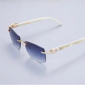 Gafas de Sol Polarizadas Unisex Estilo Hip Hop con Lentes de Cristal Azules y Marrones, Montura de Acero con Diamantes, Caja Protectora - Product Image 3