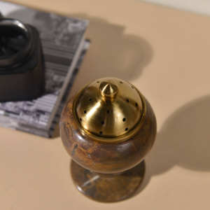 Brûleur à bakhoor en marbre, brûleur d'encens naturel sur piédestal en pierre, pour la maison et la méditation, décoration intérieure - Product Image 2