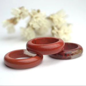 Anillo Unisex de Jaspe Rojo, Joyería con Piedra Natural, Piedra Curativa, Regalo de Boda, Venta al Por Mayor - Product Image 1