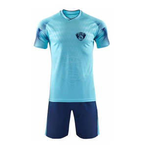 Derniers modèles de maillots de foot personnalisés pour jeunes, prix bas, respirants et à séchage rapide, en vente en ligne - Product Image 1