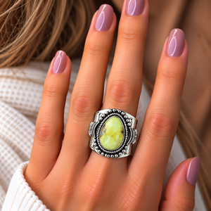 Bague Statement Palomino Turquoise Style Western Bohème Fait Main avec Grandes Pierres Précieuses en Grappe, Bijou Ajustable Tendance - Product Image 2