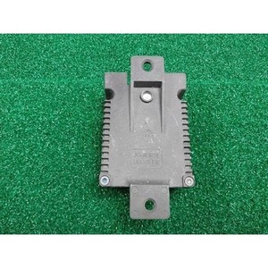 โมดูลควบคุมพัดลมระบายความร้อนหม้อน้ำ S-class มือสอง OEM 0275456432 - Product Image 2