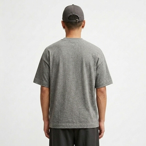 Camiseta de algodón 100% de corte regular para hombre, de gramaje pesado, con estampado personalizado de alta calidad, estilo unisex, camiseta de jersey con efecto lavado a la piedra. - Product Image 4