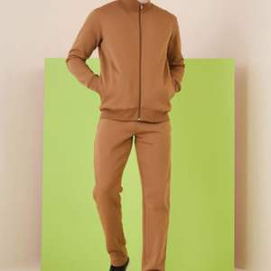 Conjunto de Sudadera con Capucha y Pantalones Deportivos Personalizados 100% Poliéster Algodón con Logotipo, Ropa Deportiva Informal para Hombre, Fabricante OEM ODM - Product Image 1