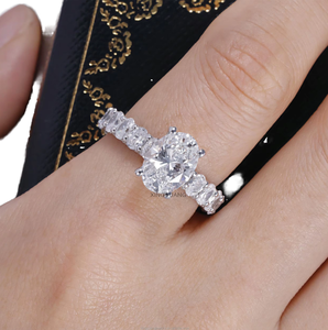 Anillo de Compromiso Solitario de Diamante de Corte Ovalado en Plata de Ley 925, Certificado IGI, Regalo de Boda, Joyería Fina para Novia - Product Image 5