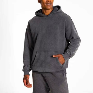 Conjunto de Sudadera con Capucha y Pantalones Cortos para Hombre, Diseño Desgastado Personalizado, Lavado a la Piedra, Transpirable y Bordado, Dos Piezas - Product Image 5