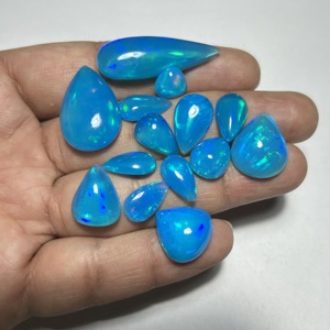Opale bleue éthiopienne naturelle, opale de feu, cabochon en pierre brute avec éclat arc-en-ciel vif et effet de jeu de couleurs irisées - Product Image 5