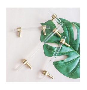 Poignées de porte et de tiroir en acrylique plaqué or, écologiques, faites à la main, de luxe, pour la maison, la cuisine et la salle de bain - Product Image 1