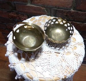 Brass Fruits Bowl <b>Basket</b> Brass Polished Eco-Friendly Classic Heart Cutout <b>Basket</b> With Handle Best Design Bowl - Product Image 4