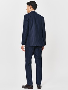 Costume pour homme adulte en mélange de laine à fines rayures bleu marine, simple boutonnage, col à revers, style professionnel, infroissable, grande taille, coupe droite - Product Image 2