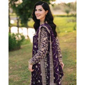 Top-Ensemble Plazzo et Dupatta avec broderie lourde Taille XL pour un look de fête - Product Image 1