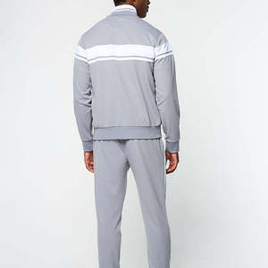 Ensemble de survêtement unisexe gris uni léger à manches longues avec cordon de serrage, pantalon de jogging sportif décontracté avec poches latérales, respirant en polyester - Product Image 3